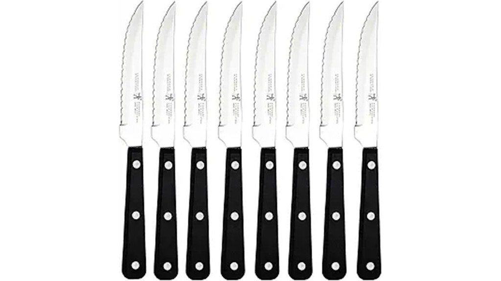 eight sharp steak knives